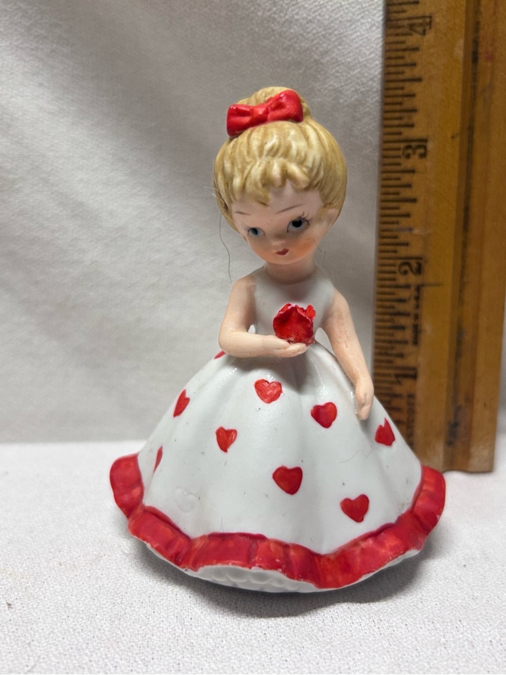 Vtg LEFTON Bisque Porcelain VALENTINE Girl Figurine - Picture 8 of 12